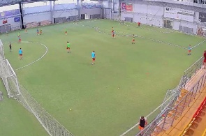 Club deportivo "TEMP". Estadio de fútbol, ​​vista de la mitad derecha del campo.