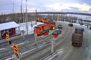 Cámara en el punto de control de la ciudad. Webcams de labytnangi