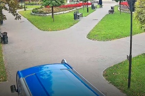 Parque Jardín de Flores monumento a Kisa Vorobyaninov. Webcams de Pyatigorsk