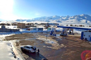 Suusaiyr. Gasolinera GazProm. Cámaras web Biskek