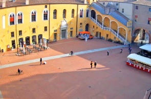 Vista de la Ladera (Plaza de la ciudad). Webcams de Ferrara