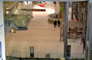 Aeropuerto de Colonia / Bonn. Vestíbulo de la terminal 2. Webcam de Colonia en línea