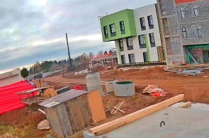 Construcción del hospital en la calle Cosmonauta Leonov, 84. Webcams de Perm