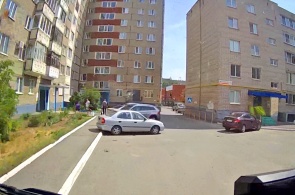 Camión de la basura. Cámaras web de Izhevsk